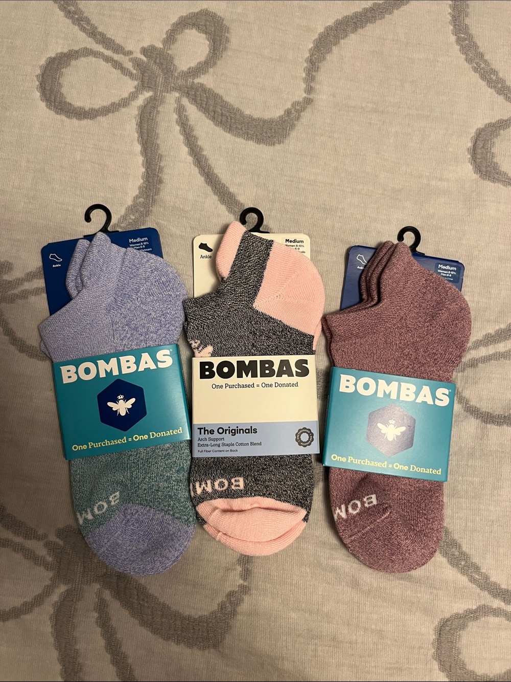 NWT Bombas ankle socks